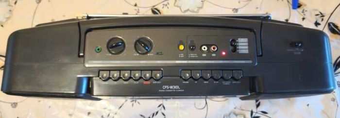 From 1993 - Sony CFS-W 310, see the pictures.