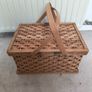Wicker Picnic Basket with cutlery. Image 6