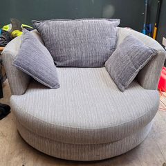 Swivel armchair
