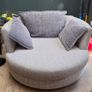 Swivel armchair Image 3