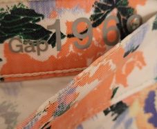 GAP 1969 floral jeans Sz 28R (Fit 10UK)