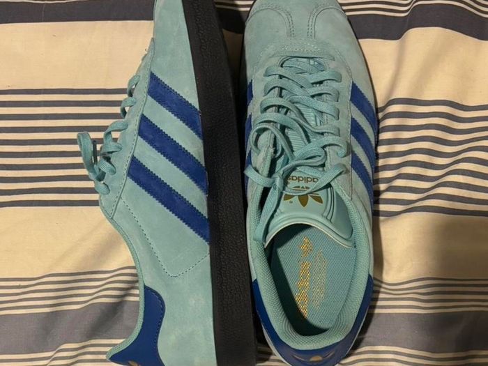 Adidas gazelles