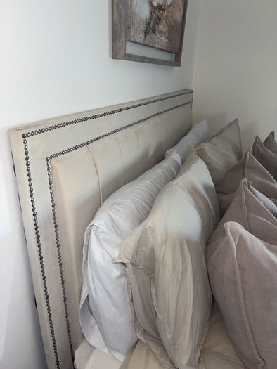king bedframe