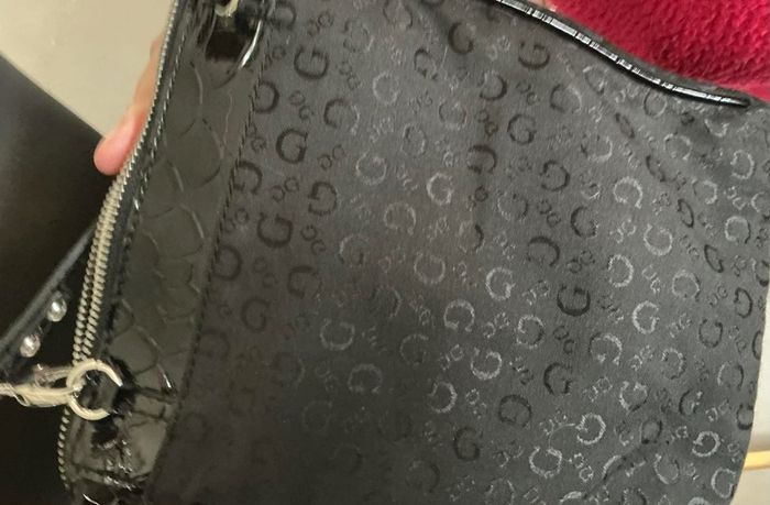guess crossbody bag