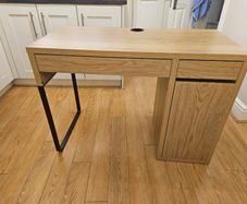 Micke IKEA desk