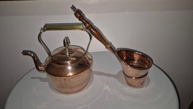Beautiful Vintage Copper Kettle & Antique Handmade Dovetailed Ladle Set