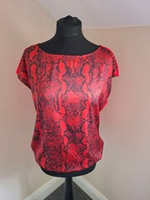 Comma Top