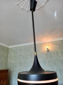 Pendant light