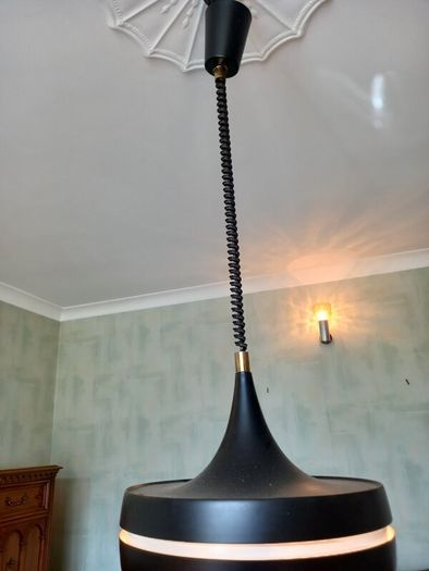 Pendant light