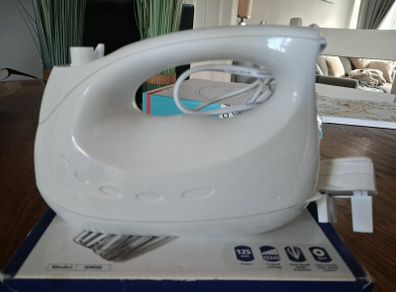 Electric hand mixer. .