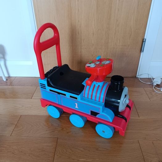 Ride on Thomas the Tank Engine