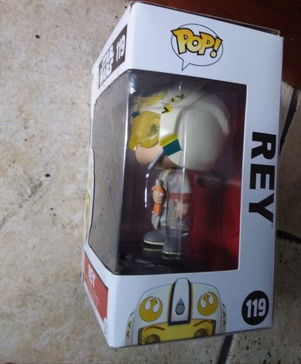 Funko Pop Heroes : Rey ( Star Wars Series )