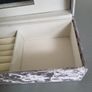 Jewellery box Image 4