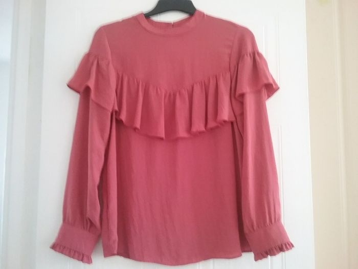 Ladies Tops Size10