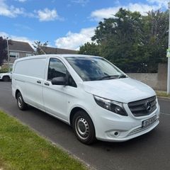Mercedes-Benz Vito LWB 2019