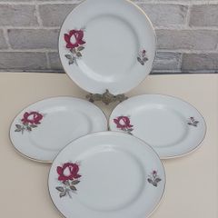 Beautiful Set of Four Breakfast Plates by Arklow Pottery in the Very Popular and Collectable "Autumn Rose" Pattern