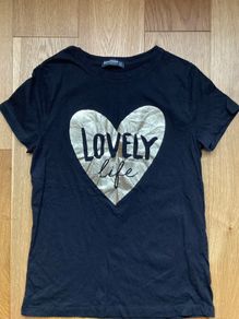 Stradivarius T-shirt size uk 6/8