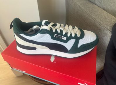 puma trainers  size 9.5 ( 44)
