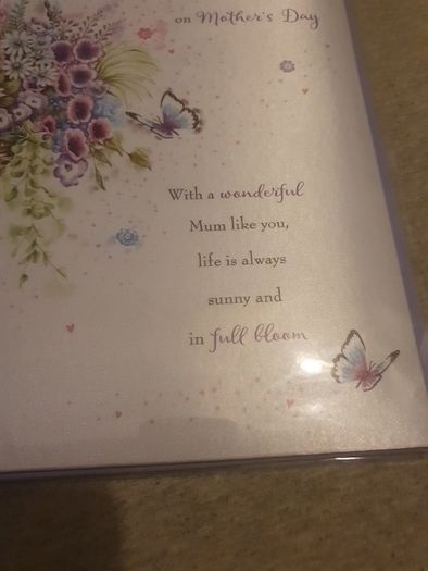 Mother's Day Cards x 2 for 4.00euro .. (20th March)