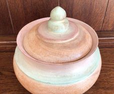 Wooden bowl with Lid