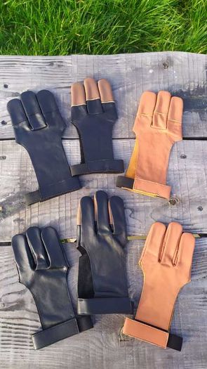 Protective Archery glove 3 fingers (natural leather).S/M/L/XL