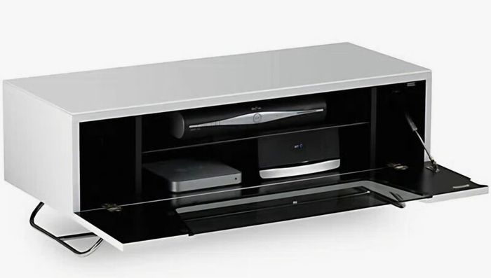 Affleck tv unit