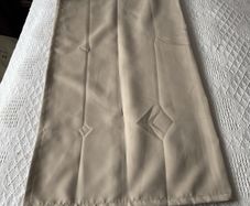 Single 'blackout' curtain