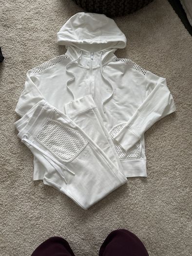 DKNY white tracksuit (XS)