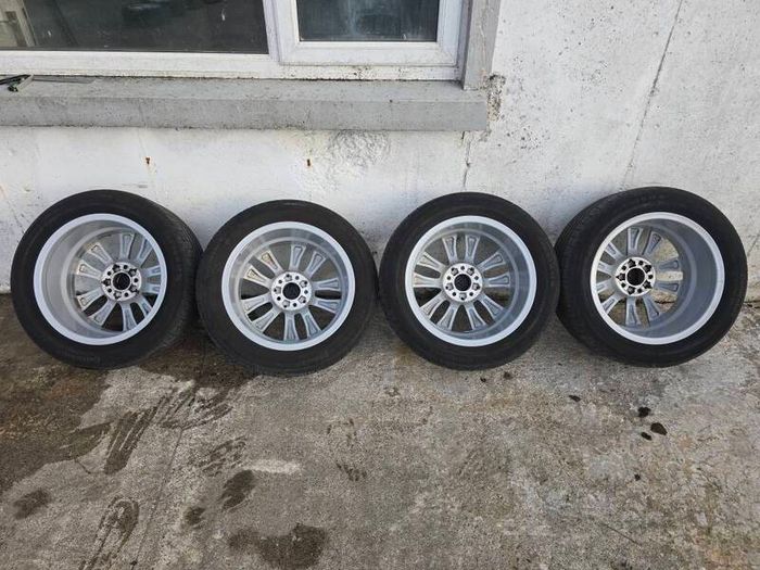 Genuine Mercedes-Benz 17" Alloy Wheels & Continental ContiSportContact 5 Tyres (225/50/R17)