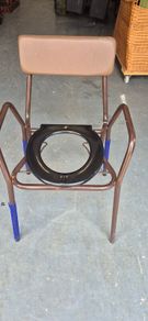 Commode new never used