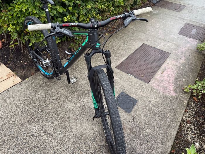 Canyon Exceed Full Carbon