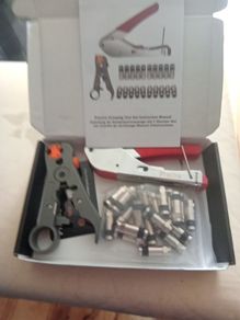 coax / tv cable crimpler+ stripper+20 connectors