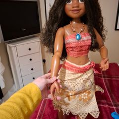 Large Moana doll (80cm tall)