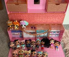 LOL DOLLS big and small include loads of accesories