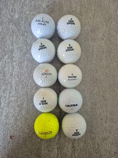 Mixed golf balls