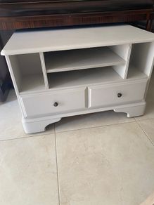 Tv unit