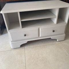 Tv unit