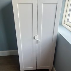 Kid's Wardrobe