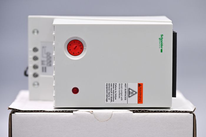 NSYCRP1W230VTVC Schneider Electric Resistance heater with fan thermoventilator