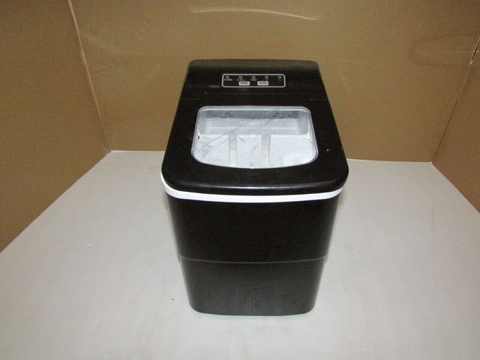 ice maker