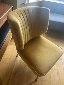 Velvet chair