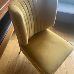 Velvet chair