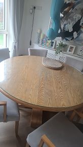 Table and 6  chairs