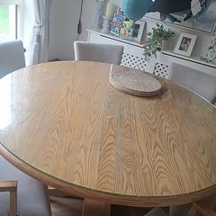 Table and 6  chairs