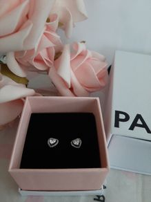 New genuine pandora heart earrings
