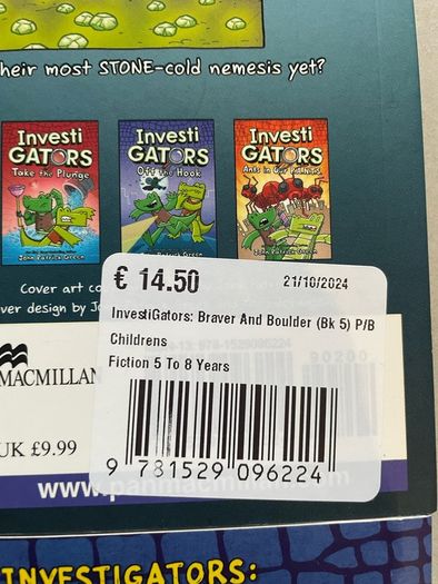 Investigators books kids 5-8 y brand new