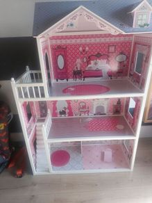 Dolls House