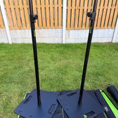 Stand for speaker and lights Gravity