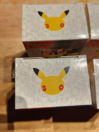 Pokemon Tcg 30th Anniversary Booster Bundle X4 English Sealed