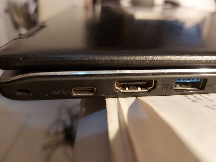 Acer Aspire R14, in excellent cosmetic condition, for parts or repair, No SSD or RAM, everything else is good